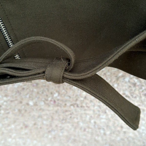 ❣️HOST PICK❣️ Zara Women’s Army Green Belted Moto Jacket - Picture 4 of 9